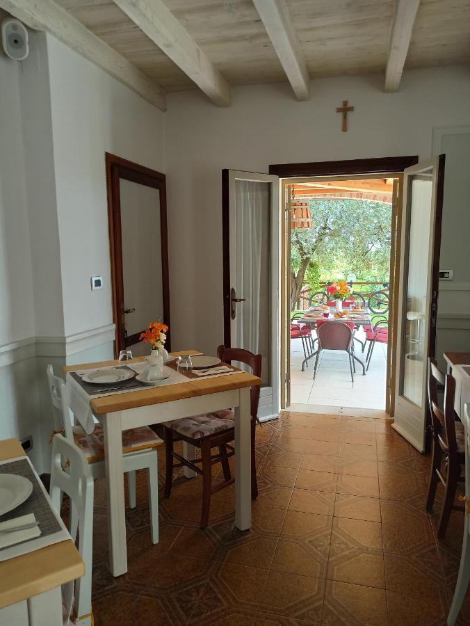 Le Zampolle B & B Cola  Bagian luar foto