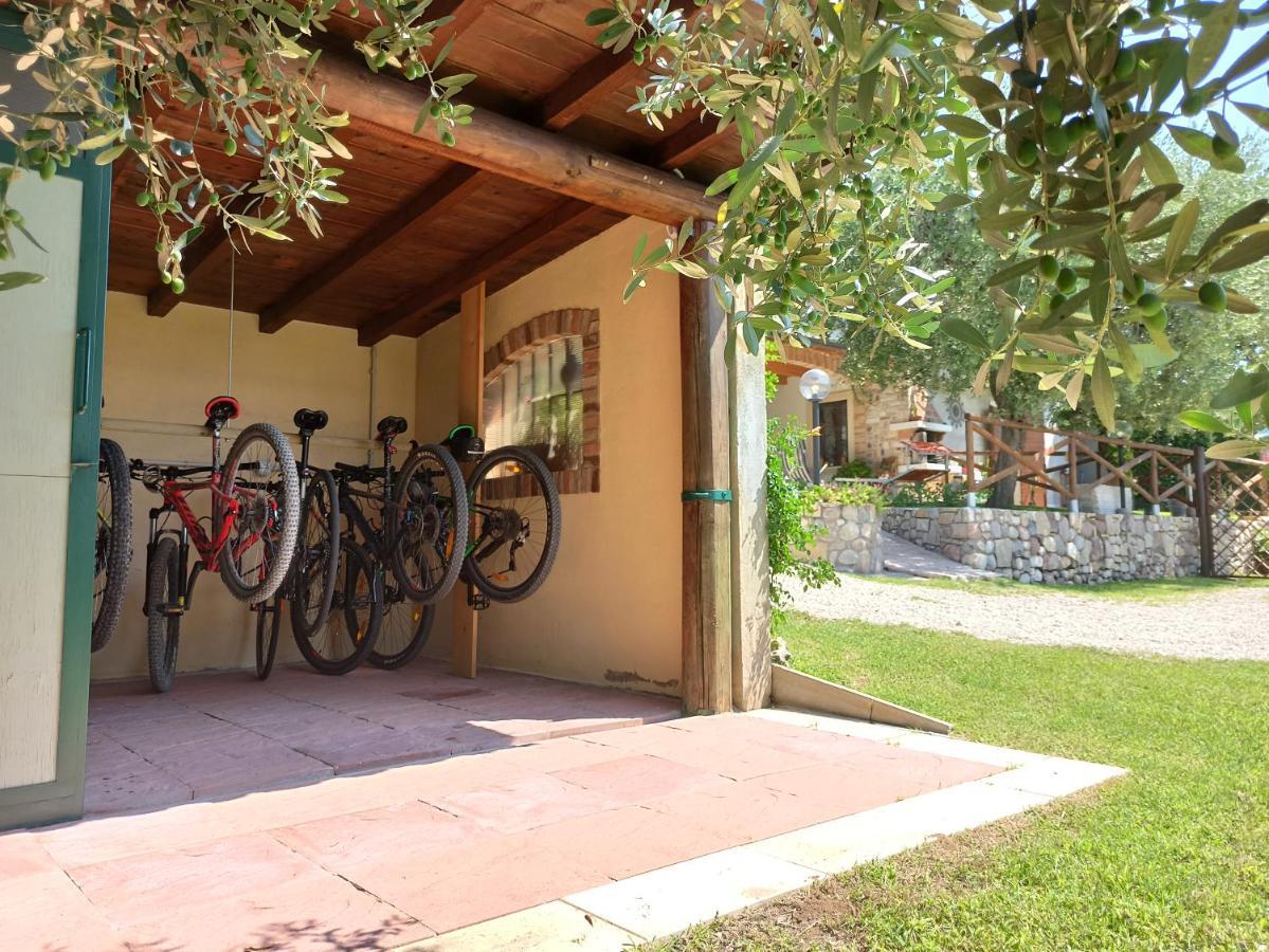 Le Zampolle B & B Cola  Bagian luar foto