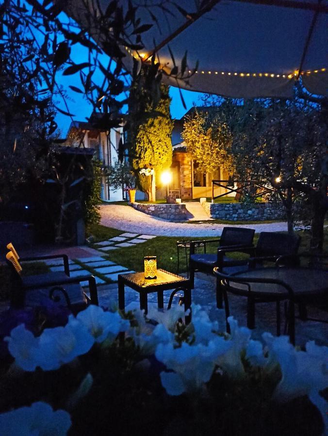 Le Zampolle B & B Cola  Bagian luar foto